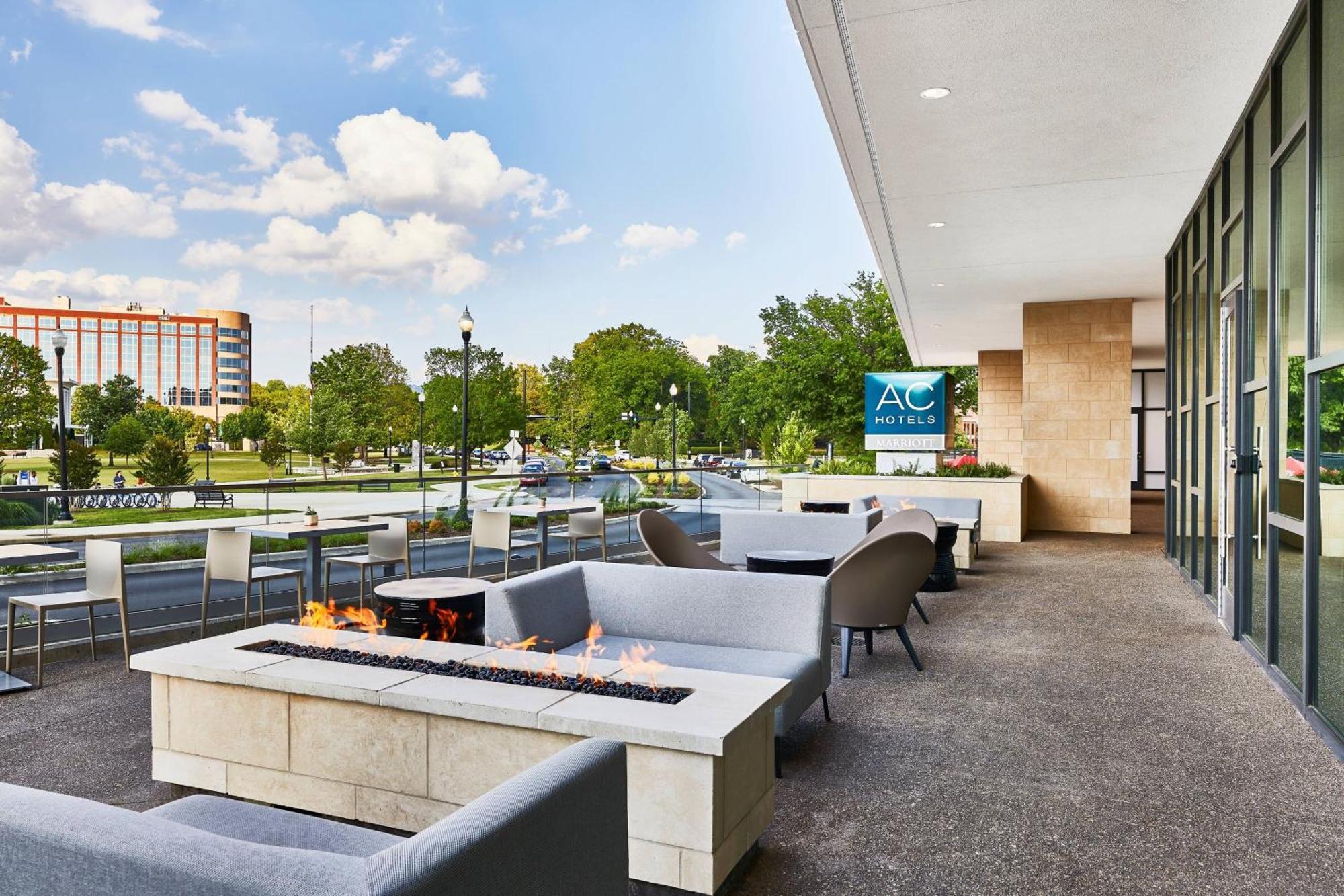 Ac Hotel By Marriott Huntsville Downtown Kültér fotó